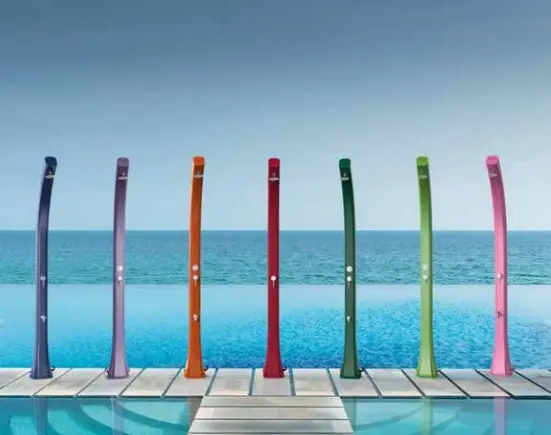 buitendouches in leuke kleuren leuke solar buitendouches